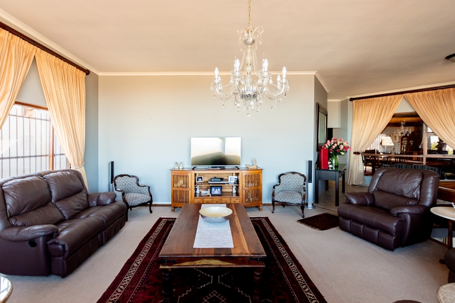 4 Bedroom Property for Sale in Vredenburg Western Cape